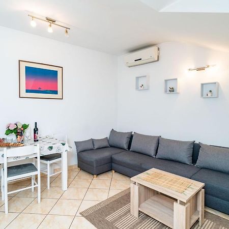 Apartment Matej ดูบรอฟนิก ภายนอก รูปภาพ