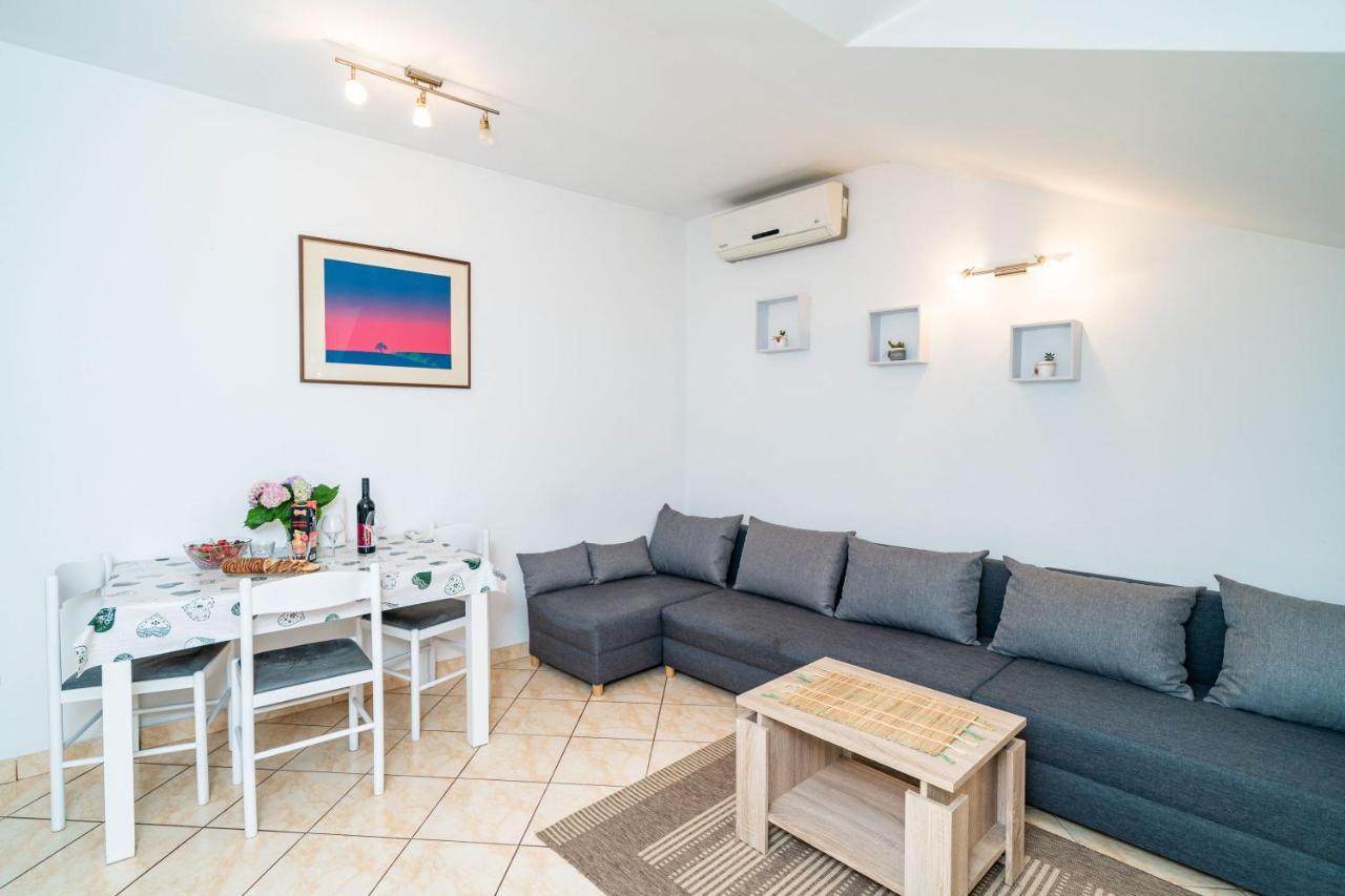 Apartment Matej ดูบรอฟนิก ภายนอก รูปภาพ